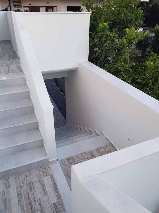 רודוס Rhodes Luxury Apartments מראה חיצוני תמונה