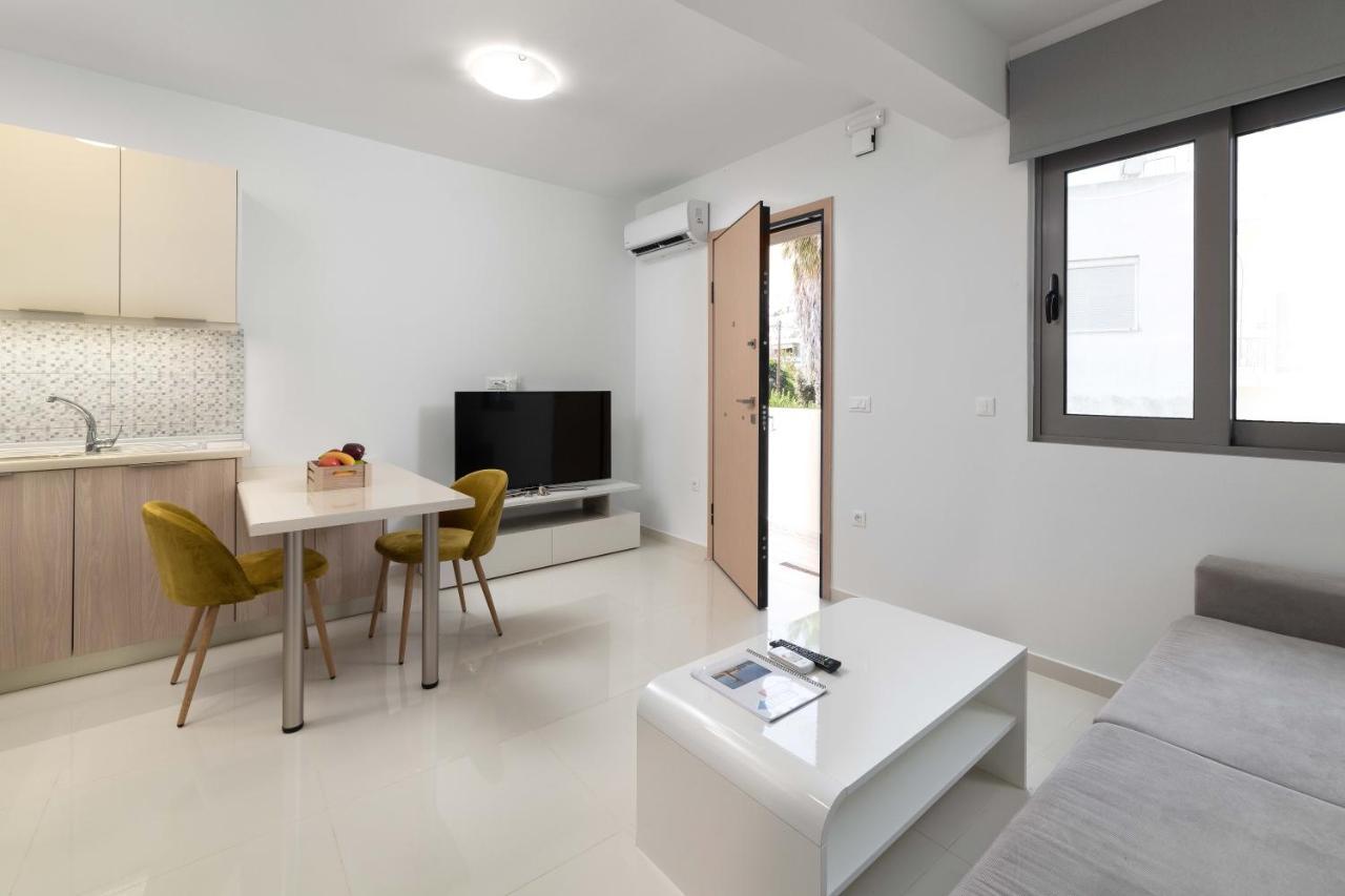 רודוס Rhodes Luxury Apartments מראה חיצוני תמונה